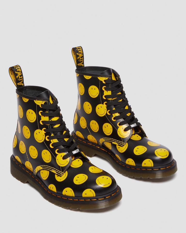 Dr Martens 1460 Smiley® Smooth Leather Støvletter Dame Svarte | 36910-COWX