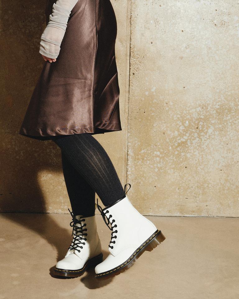 Dr Martens 1460 Smooth Leather Støvletter Dame Hvite | 98653-SZPR